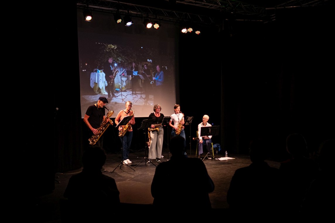 Die Gruppe "Ohne Anton" spielte in Charleville-Mézières.